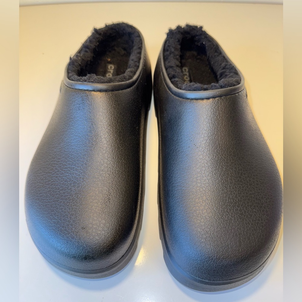 Crocs Fleece Lined Solid Front Solid Front Mens S… - image 2
